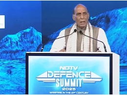 रक्षा मंत्री राजनाथ सिंह ने NDTV डिफेंस समिट में कहा, 'आत्मनिर्भरता विकल्प नहीं, अस्तित्व की शर्त है' रक्षा मंत्री राजनाथ सिंह ने NDTV डिफेंस समिट में कहा, 'आत्मनिर्भरता विकल्प नहीं, अस्तित्व की शर्त है'