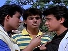 90s का ये एक्टर दिन में फिल्मों के लिए छानता था खाक और रात में करता था होटल की नौकरी, कभी नहीं मिला स्टारडम 90s का ये एक्टर दिन में फिल्मों के लिए छानता था खाक और रात में करता था होटल की नौकरी, कभी नहीं मिला स्टारडम