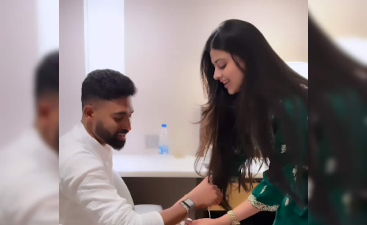 Siraj Celebrates Rakhi With Asha Bhosle's Granddaughter Zanai. Video Viral