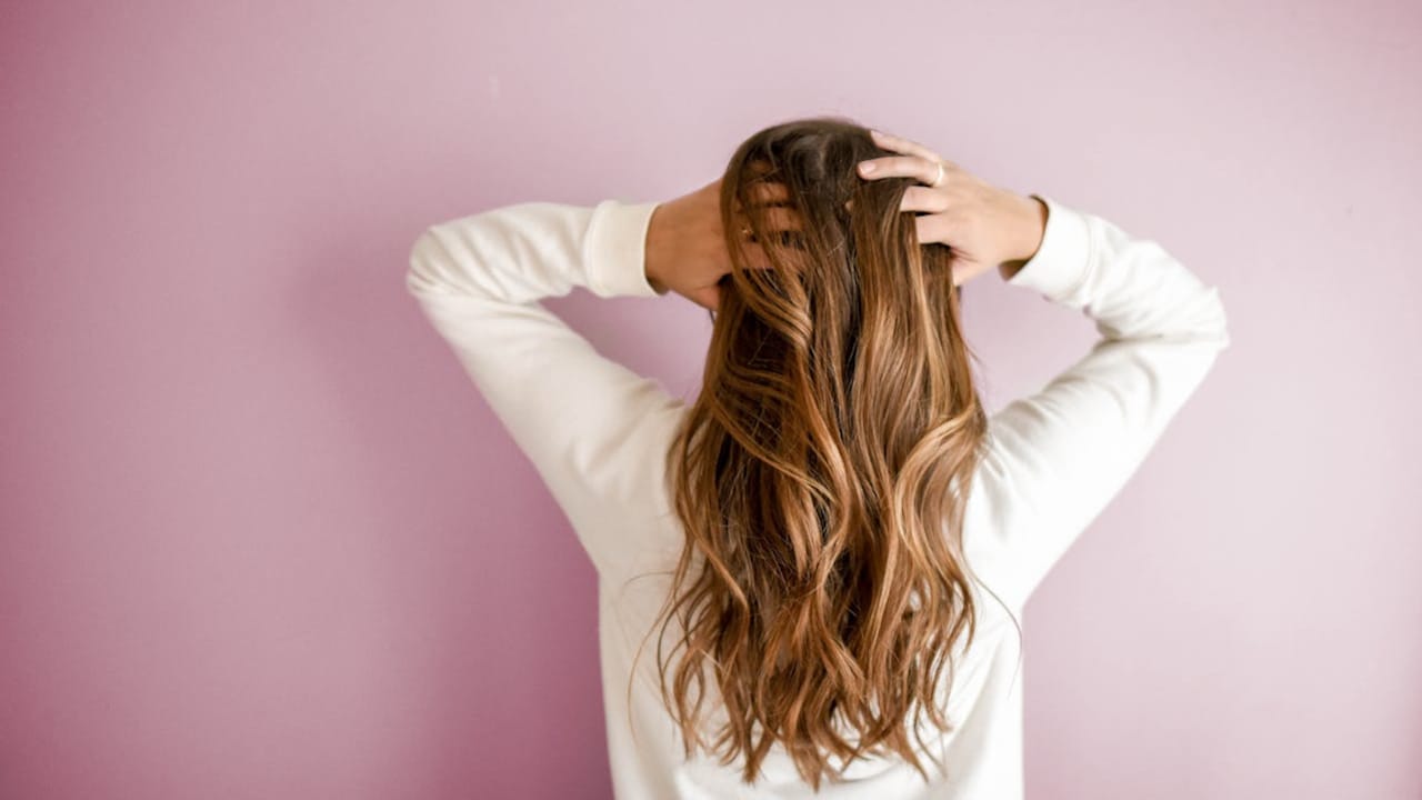 Hair Oil In Monsoon Myths, Truths, And Tips