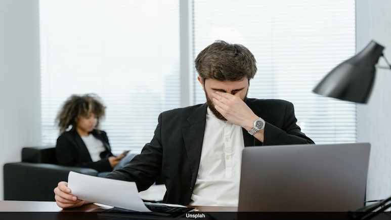 "Don't Let Work Consume You": Warns British Entrepreneur In Viral LinkedIn Post "Don't Let Work Consume You": Warns British Entrepreneur In Viral LinkedIn Post
