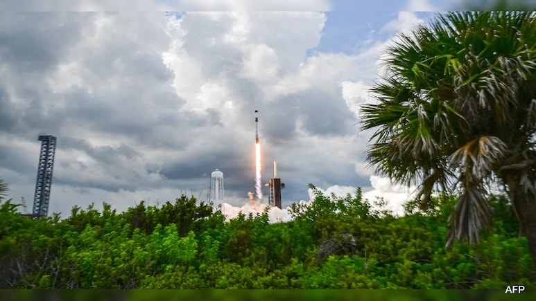 NASA, SpaceX Launch International Crew To Space Station NASA, SpaceX Launch International Crew To Space Station