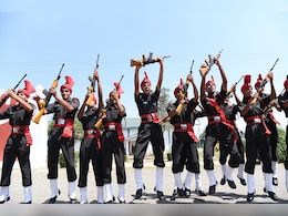 उत्तराखंड मंत्रिमंडल ने पूर्व अग्निवीरों को वर्दीधारी पदों पर 10 फीसदी आरक्षण को मंजूरी दी उत्तराखंड मंत्रिमंडल ने पूर्व अग्निवीरों को वर्दीधारी पदों पर 10 फीसदी आरक्षण को मंजूरी दी