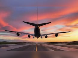 हवाई सुरक्षा के लिए क्या-क्या खतरे, संसदीय समिति ने DGCA को 'आजादी' समेत दिए ये 12 अहम सुझाव हवाई सुरक्षा के लिए क्या-क्या खतरे, संसदीय समिति ने DGCA को 'आजादी' समेत दिए ये 12 अहम सुझाव