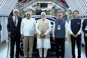 PM Narendra Modi Flags Off First Maruti Suzuki e-Vitara Produced In India