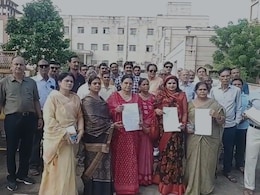 शिक्षा विभाग ने झालावाड़ शिक्षक पर की बड़ी कार्रवाई, पार्क में युवती को छेड़ेन पर किया गया APO शिक्षा विभाग ने झालावाड़ शिक्षक पर की बड़ी कार्रवाई, पार्क में युवती को छेड़ेन पर किया गया APO