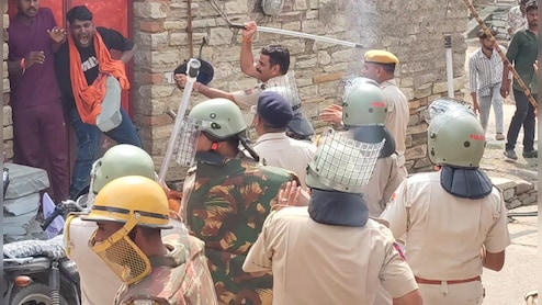 राजकुमार रोत का विरोध, पुलिस पर पत्थरबाजी... झालावाड़ में कैसा हुआ बवाल? पढ़ें पूरी कहानी