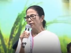 &quot;Do Not Be BJP&#039;s Lollipop&quot;: Mamata Banerjee Cautions Election Commission