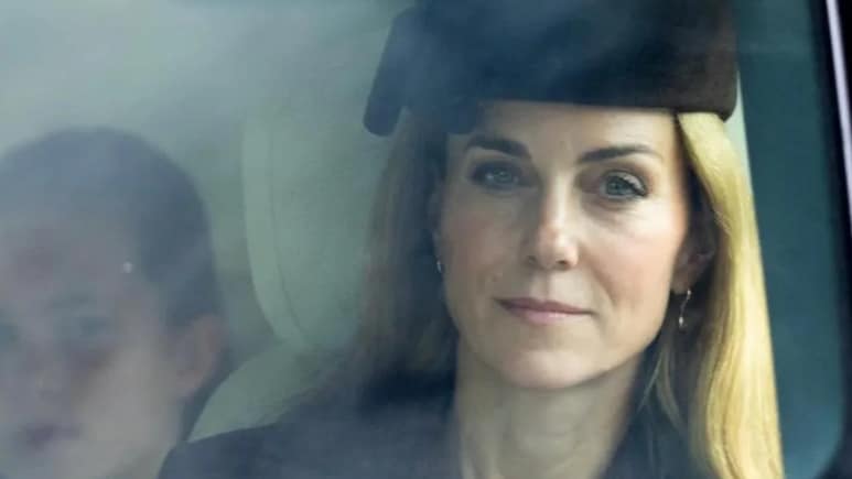 Kate Middleton Debuts Blonde Hair During Family Church Visit Kate Middleton Debuts Blonde Hair During Family Church Visit