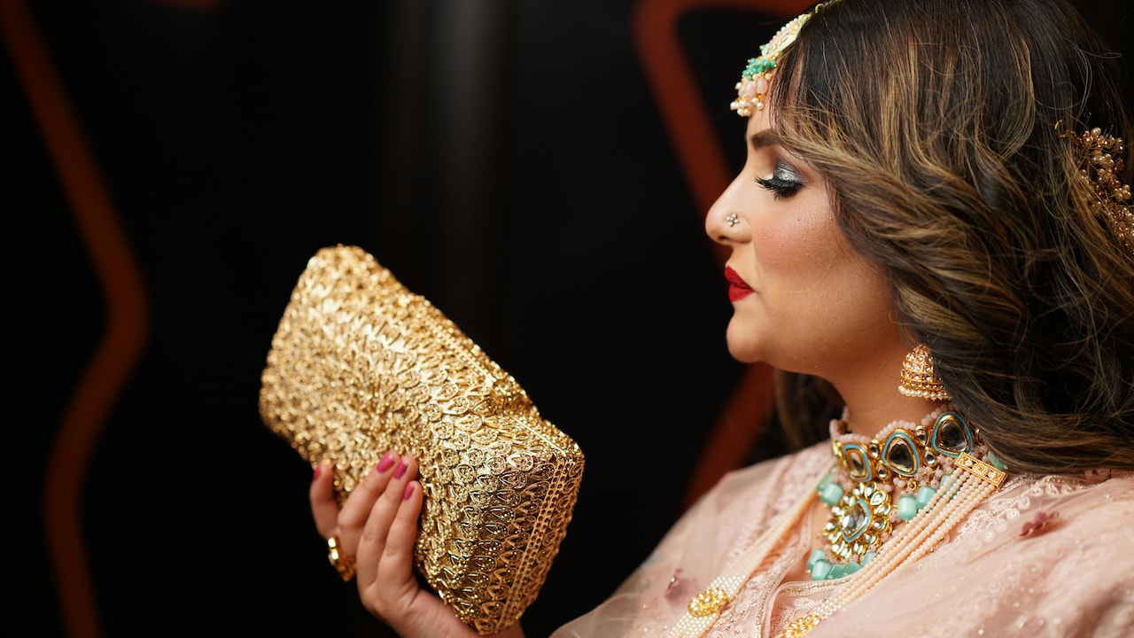 How To Choose The Right Clutch Bag Size And Shape For Weddings, Work Parties And Nights Out
