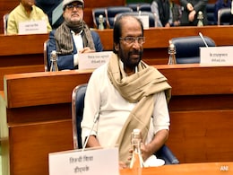 DMK MP Opposition's Favourite For Veep Polls, But Trinamool Has A Problem DMK MP Opposition's Favourite For Veep Polls, But Trinamool Has A Problem