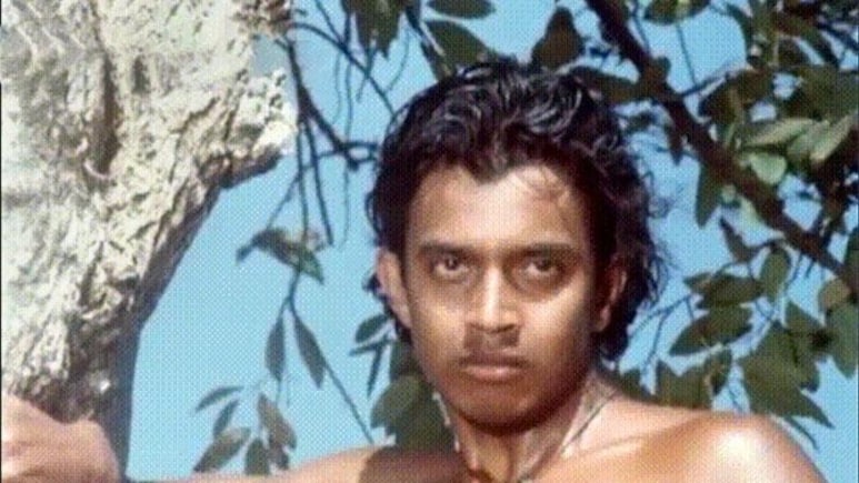 380 फिल्मों में काम कर चुके इस सुपरस्टार के पास एक समय में थी 65 फिल्में, साल में 19 फिल्में करने का रिकॉर्ड 380 फिल्मों में काम कर चुके इस सुपरस्टार के पास एक समय में थी 65 फिल्में, साल में 19 फिल्में करने का रिकॉर्ड