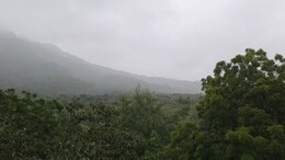 Rajasthan: बारिश में राजस्थान का हिल स्टेशन गुलजार, 3 दिन के भीतर ही माउंट आबू में पहुंचे 70 हजार पर्यटक