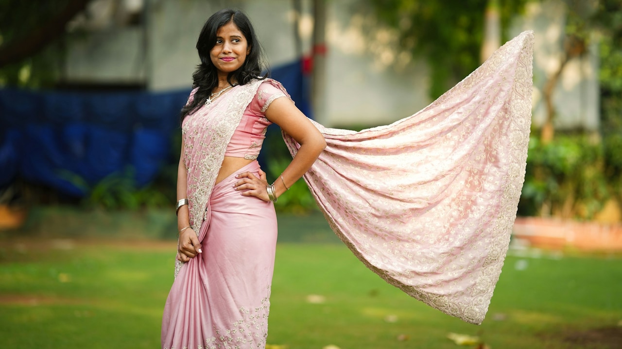 Practice and stick to a draping style rather than experimenting last minute
