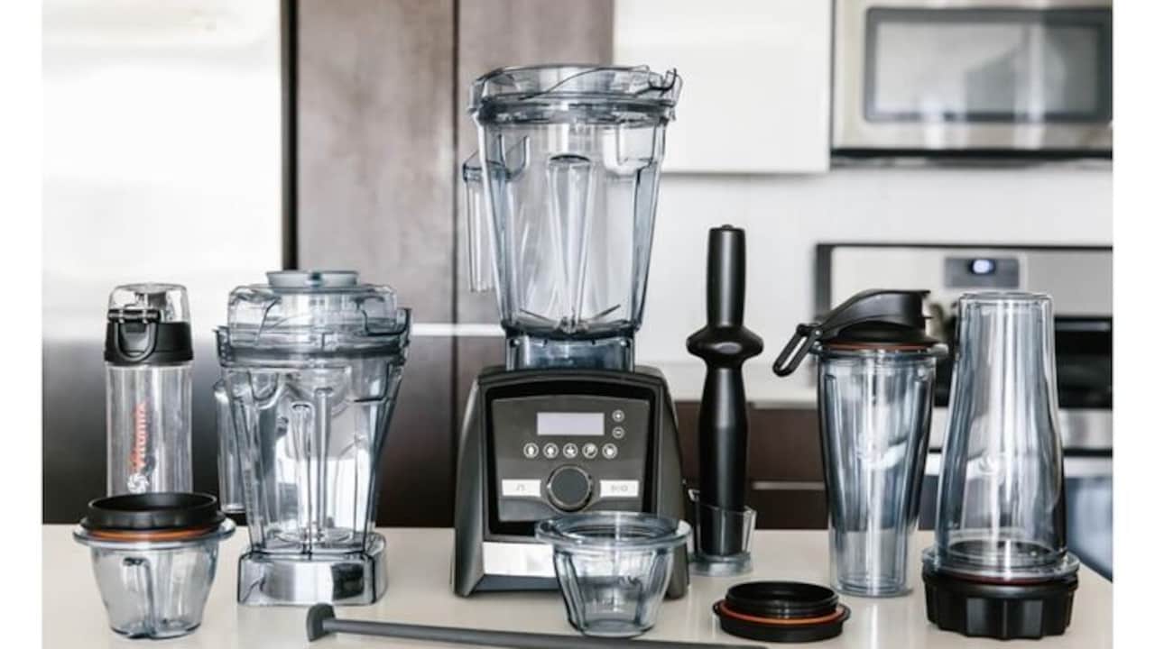 A collection of affordable food processors perfect for efficient kitchen tasks.