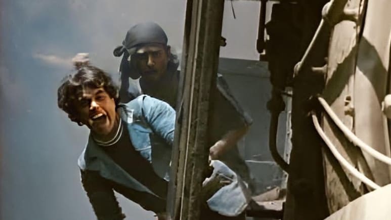 2000 दिन तक थिएटर से नहीं उतरी थी ये फिल्म, 50 साल पहले हुई थी रिलीज, आज भी पॉपुलर है एक-एक डायलॉग 2000 दिन तक थिएटर से नहीं उतरी थी ये फिल्म, 50 साल पहले हुई थी रिलीज, आज भी पॉपुलर है एक-एक डायलॉग