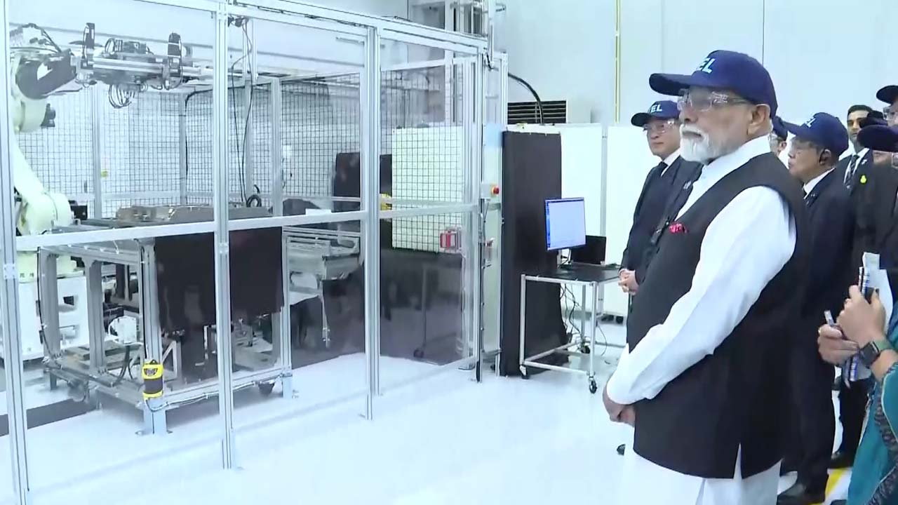 PM Modi Visits Japan's Semiconductor Hub