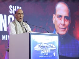 भारत में बनाई जाएगी Warships, रक्षा मंत्री राजनाथ सिंह बोले- देश में तैयार होंगी 5500 से अधिक वस्तुएं भारत में बनाई जाएगी Warships, रक्षा मंत्री राजनाथ सिंह बोले- देश में तैयार होंगी 5500 से अधिक वस्तुएं