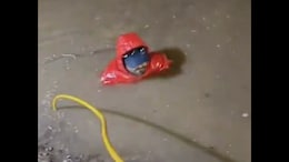 Delivery Rider Falls Into Open Drain, Loses Phone; Union Asks Zomato To Help