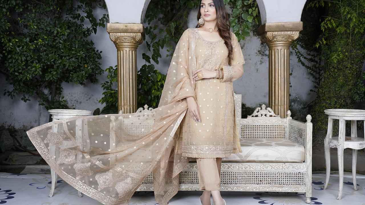 This Ganesh Chaturthi Elevate Your Accessories With Sarees And Suits