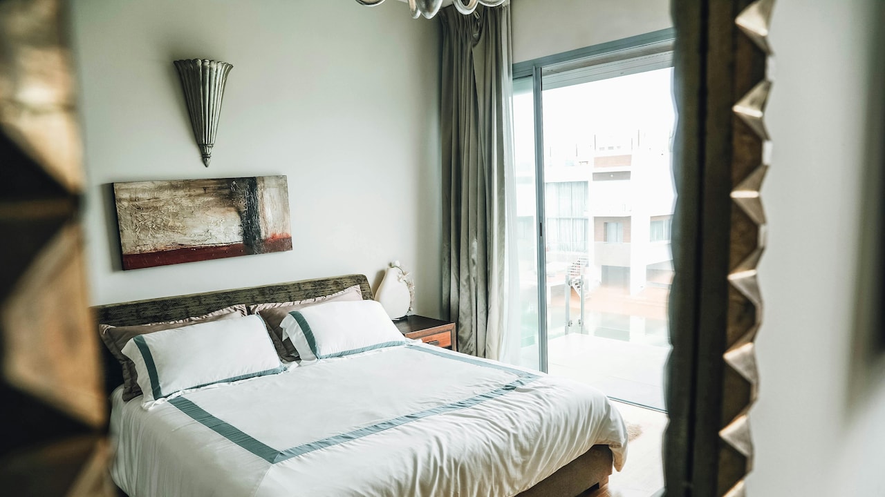 Get to know how to maintain Bedsheets from losing colour 