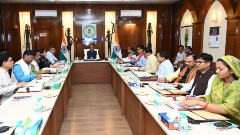 छत्तीसगढ़ में मंत्रिमंडल विस्तार की संभावना, आज हो सकता है नाम का ऐलान, मंत्री बनने की रेस में ये विधायक छत्तीसगढ़ में मंत्रिमंडल विस्तार की संभावना, आज हो सकता है नाम का ऐलान, मंत्री बनने की रेस में ये विधायक