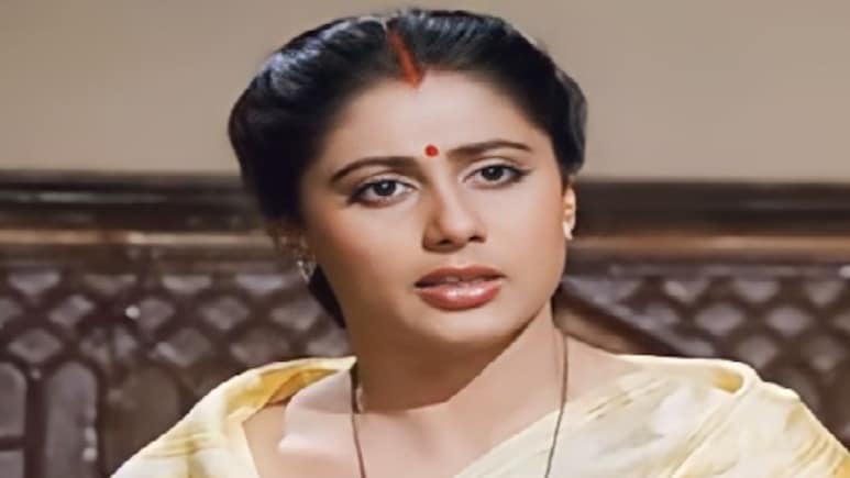 70-80 की सुपरस्टार स्मिता पाटिल की 10 खूबसूरत तस्वीरें, 31 की उम्र में कहा दुनिया को अलविदा 