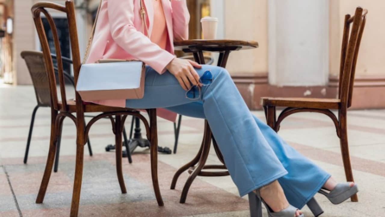 Choose The Best Bootcut Jeans For Women For Casual Outings 