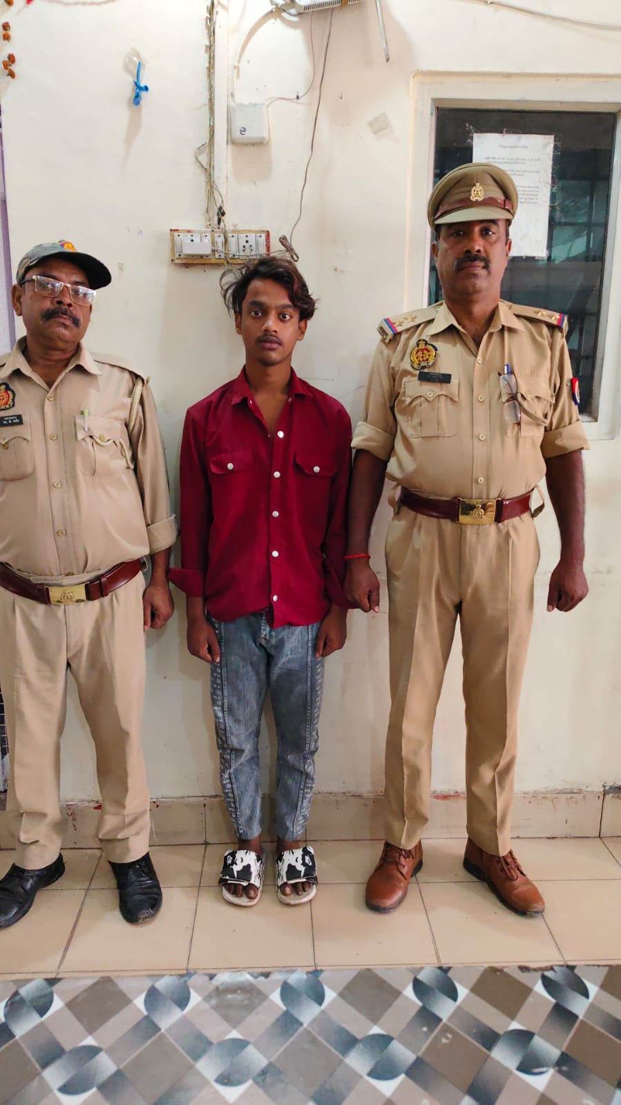 Man Sends Instagram Request To Lucknow Girl, Exploits Her, Extorts Rs 45,000