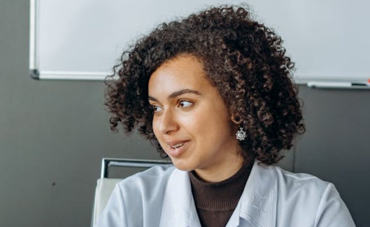Overcoming Awkwardness: Talking to Your Gynecologist