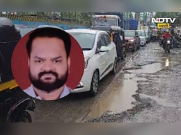 Kalyan News: खड्ड्यामुळे आणखी एकाचा बळी, शिंदेंच्याच कार्यकर्त्याचा एकुलता एक लेक गेला Kalyan News: खड्ड्यामुळे आणखी एकाचा बळी, शिंदेंच्याच कार्यकर्त्याचा एकुलता एक लेक गेला
