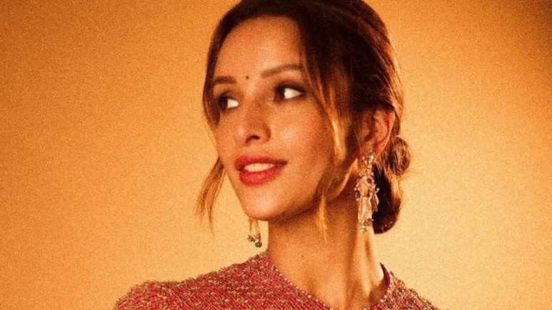 Amid Rumours Of Kiara Advani Signing Meena Kumari Biopic, Triptii Dimri Calls It "My Dream Role"