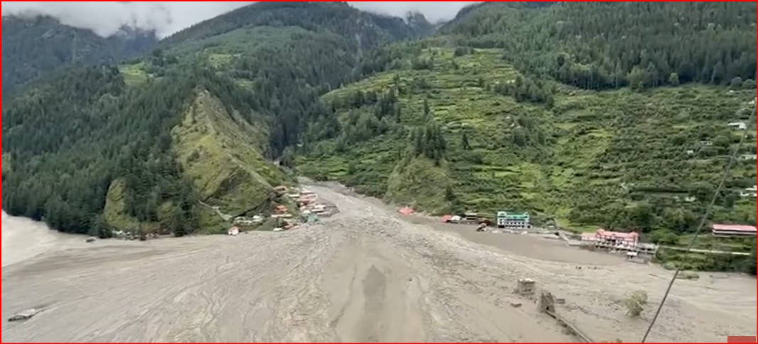 धराली में बादल फटने से हर्षिल का हेलीपैड बना विशाल झील! आर्मी बेसकैंप का नामो निशान तक नहीं