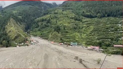 धराली में तबाही का मंजर, हर्षिल का हेलीपैड बना विशाल झील! आर्मी बेसकैंप का नामो निशान तक नहीं