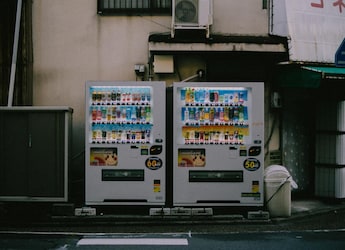 How Earthquake Sensors Turn Some Japanese Vending Machines Into Life-Saving Devices
