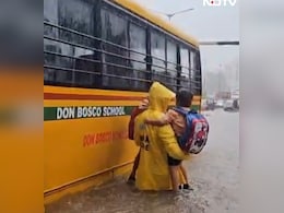 After Rain Red Alert, Civic Body Orders Closure Of Schools In Mumbai After Rain Red Alert, Civic Body Orders Closure Of Schools In Mumbai