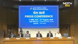 'मत चोरी' हा शब्द वापरणे चुकीचे', निवडणूक आयोगाने राहुल गांधींच्या आरोपांना काय दिली उत्तरं?