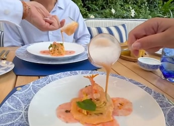 Man Leaves Louis Vuitton's Michelin-Starred Restaurant, Chooses Indian Meal Instead