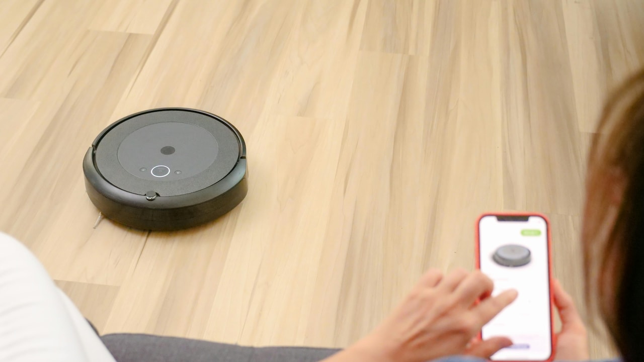 Get Dust Free Home With Spotless Corner With Top Vacuum Cleaners From Amazon