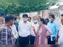 आप और आपके बाप भी करेंगे... गंदगी देख भड़कीं बिहार की DM ने इंजीनियर को लगाई तगड़ी फटकार, VIDEO आप और आपके बाप भी करेंगे... गंदगी देख भड़कीं बिहार की DM ने इंजीनियर को लगाई तगड़ी फटकार, VIDEO