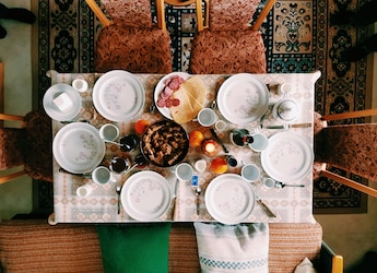 Is Plastic Crockery Safe For Daily Use? Experts Raise Health And Safety Concerns