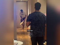 "<i>Woakes Hai Kya Tu</i>?" Shreyas Iyer Takes Hilarious Dig At England Pacer In Video With PBKS Teammate