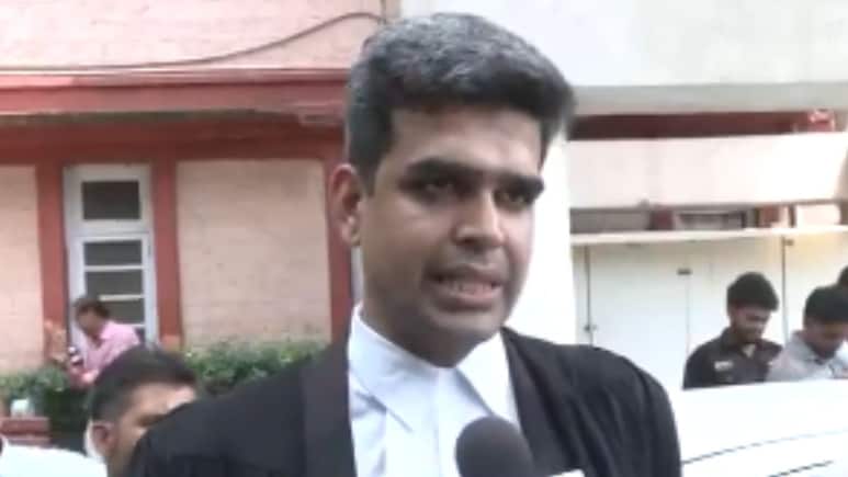जानें कौन हैं एडवोकेट हरेंद्र नील, जिनकी कानूनी लड़ाई ने SI भर्ती परीक्षा 2021 को करवाया रद्द जानें कौन हैं एडवोकेट हरेंद्र नील, जिनकी कानूनी लड़ाई ने SI भर्ती परीक्षा 2021 को करवाया रद्द