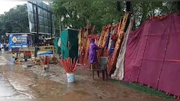 खाटूश्&zwj;यामजी में दो द&zwj;िन से लगातार मूसलाधार बार&zwj;िश, राहत के ल&zwj;िए बाबा श्&zwj;याम को लगाई अर्जी