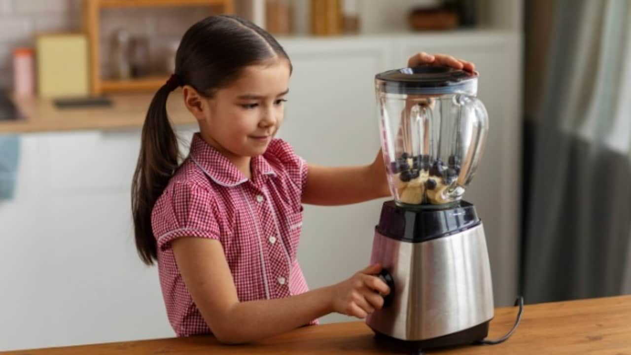 Clean a mixer grinder safely with easy steps to follow 