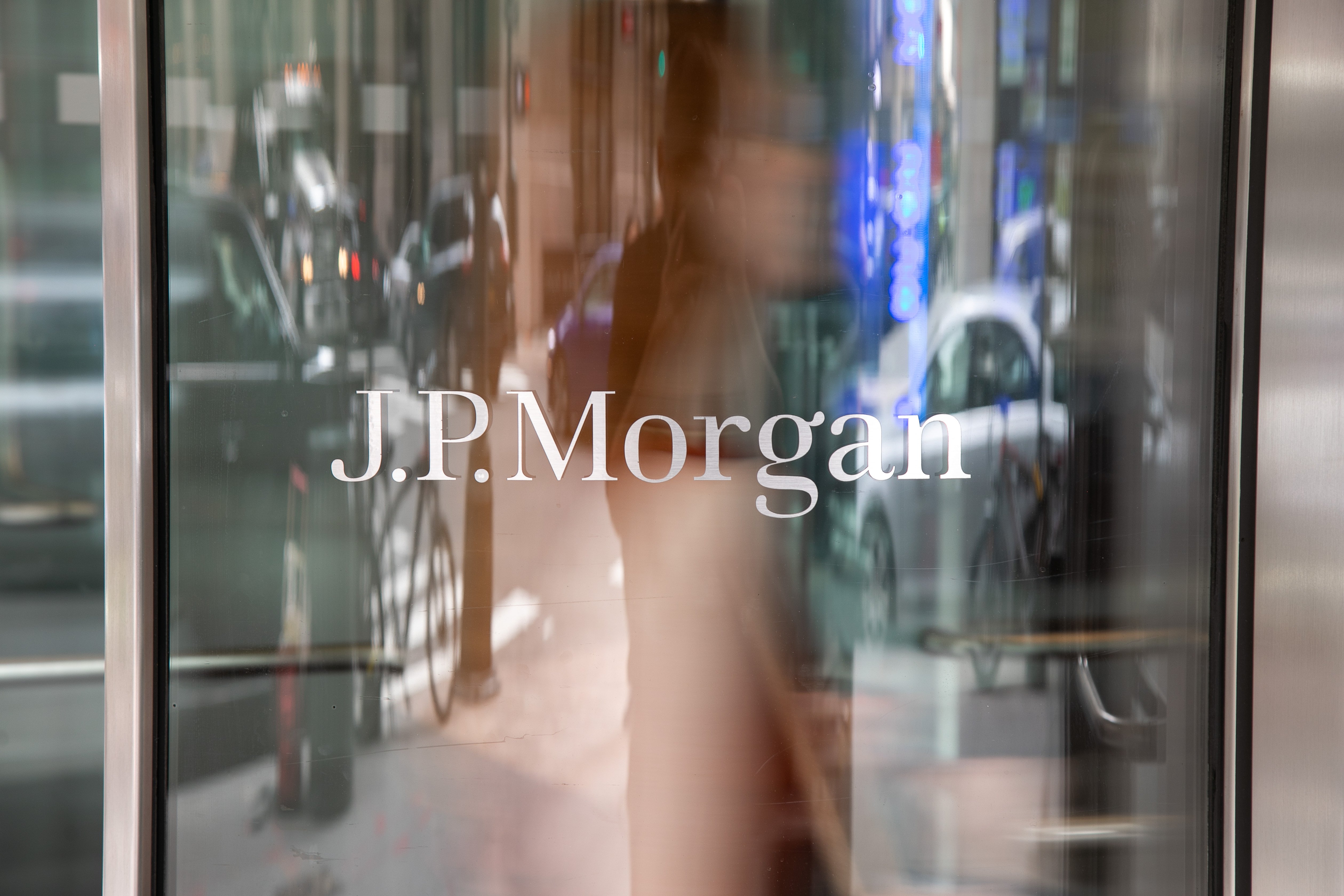 JPMorgan To Pay $330 Million To Malaysia To Settle 1MDB Claim