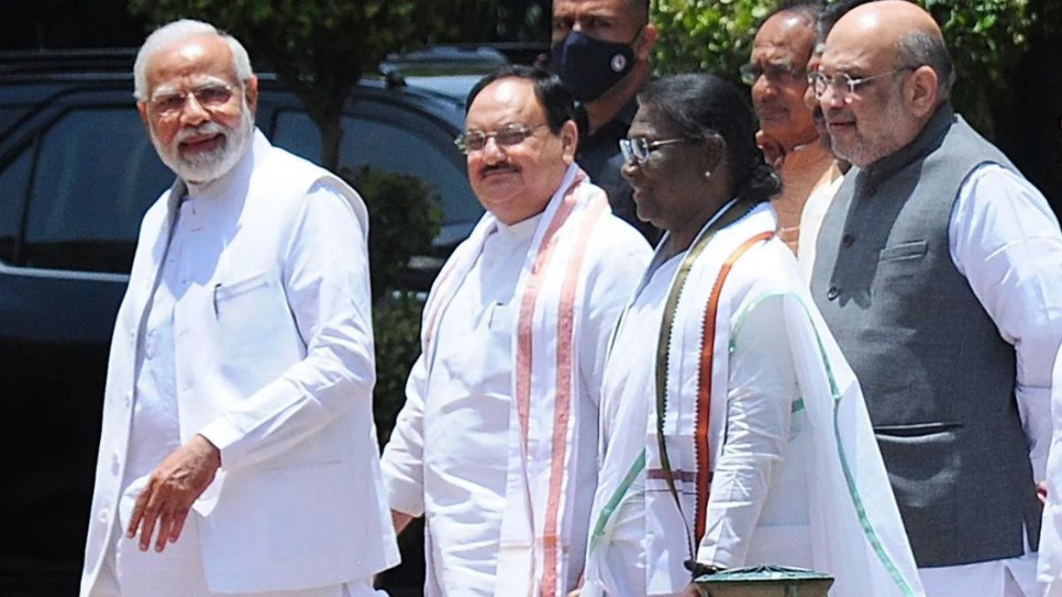 पूर्व से राष्‍ट्रपति, पश्चिम से प्रधानमंत्री... तो क्‍या बीजेपी का नया अध्‍यक्ष उत्‍तर भारत से होगा?