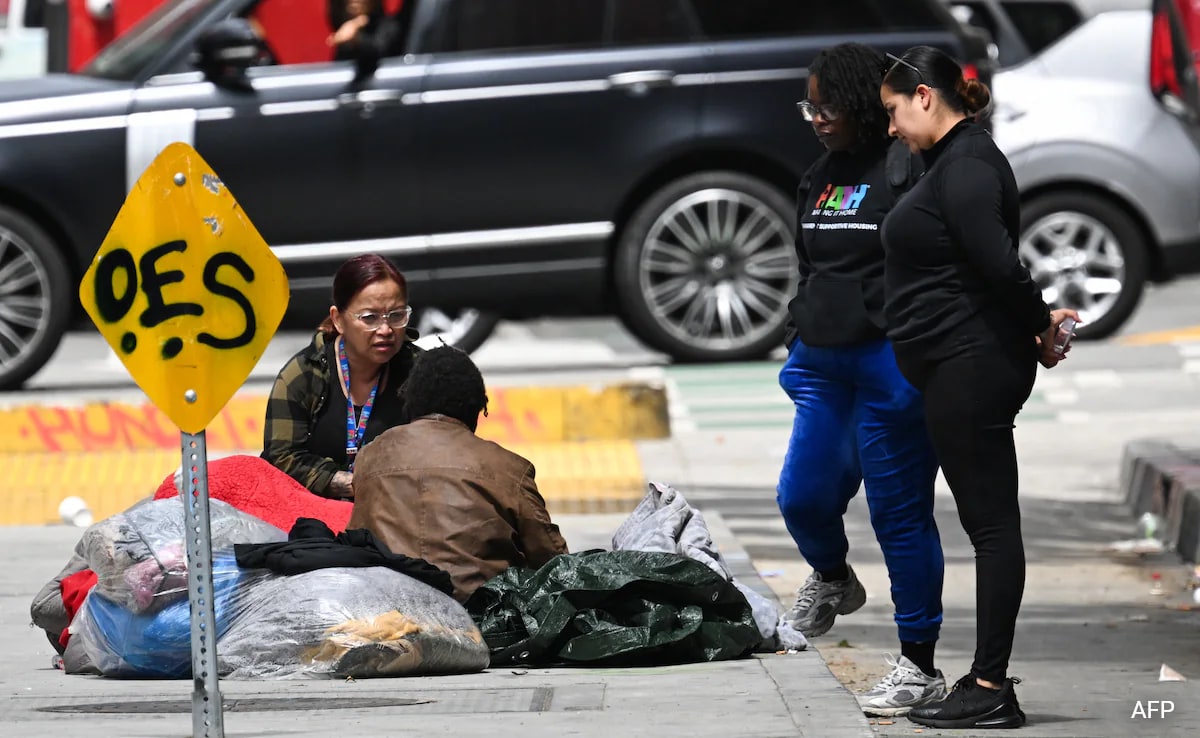 "Go To Shelter Or Face Jail": White House Warns Washington DC Homeless People