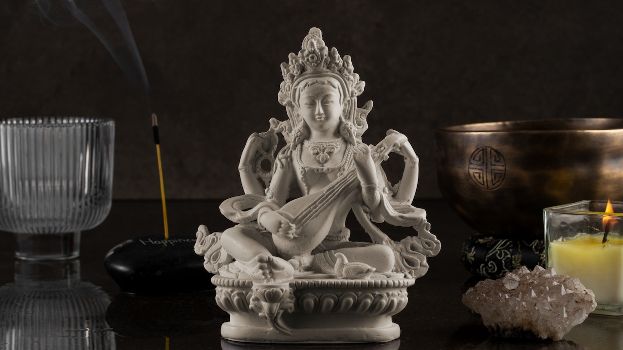 Affordable Home Pooja Temple Essentials