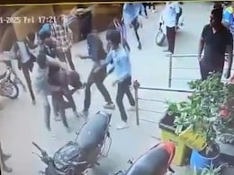 Hyderabad College Students Trade Kicks, Punches, Police Tags It Gang War Hyderabad College Students Trade Kicks, Punches, Police Tags It Gang War